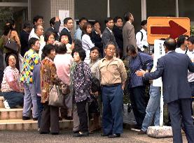 Wakayama poisoning case hearing draws crowds